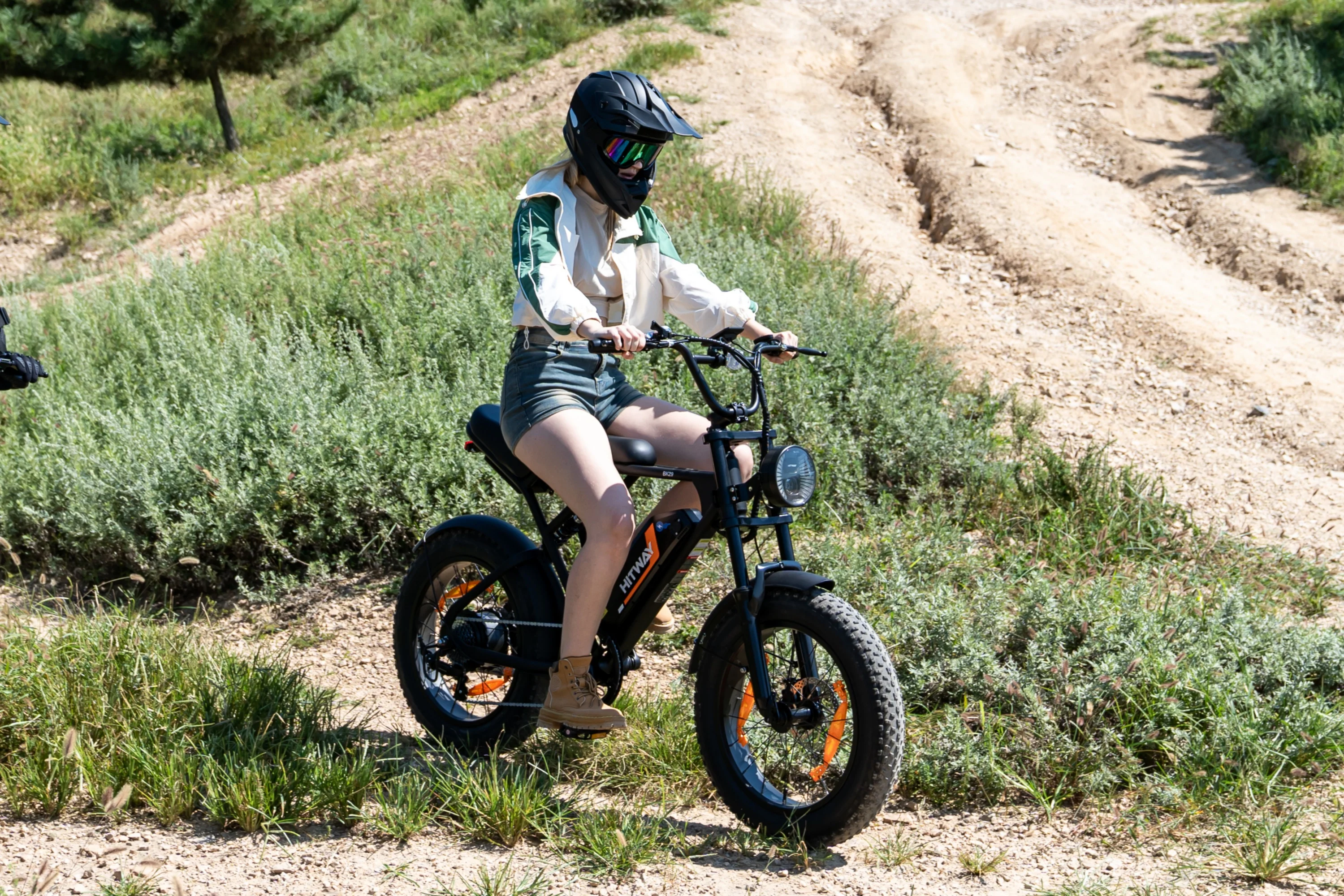 BK29 Electric Bike - Image 10